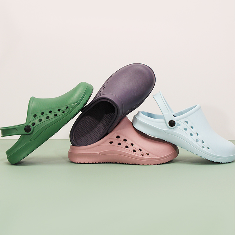 Men Shoes For Office Work - Sabots médicaux unis à enfiler pour
